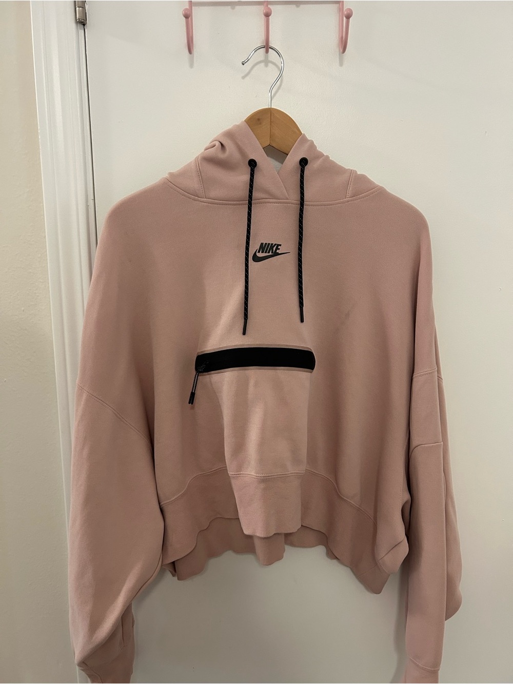 Nike Women's Dusty Pink Cropped Hoodie ( small stain- see photo )
